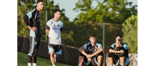 La Scaloneta ya trabaja en Kansas Con Messi, Argentina inició su preparación para defender el título mundial.