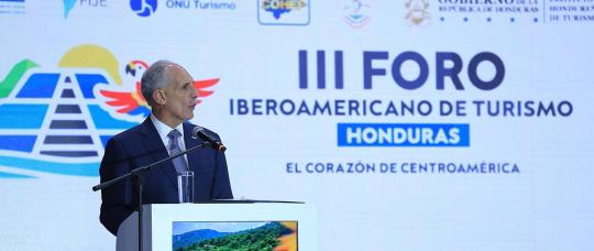 Nasry Asfura: "el turismo es una herramienta clave para generar empleo, atraer inversiones y transformar la vida".