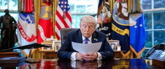 Trump anuncia un acuerdo de paz con Irán y la reapertura del estrecho de Ormuz: “¡Que fluya el petróleo!”.
