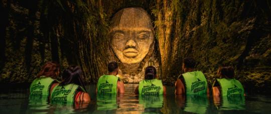 Bávaro Adventure Park revoluciona las noches de Punta Cana con la primera experiencia en un río subterráneo nocturno.