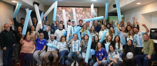 AVIABUE celebró junto a sus socios la pasión por la Selección Argentina .