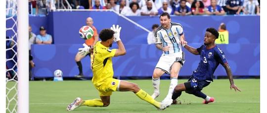 Argentina venció 3-2 a Cabo Verde en un partidazo que se definió en la prórroga.