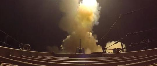 Trump reactiva el bloqueo naval a Irán y anticipa nuevos ataques muy duros para esta noche.