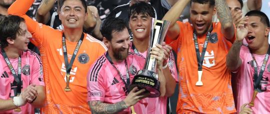 Messi marcó su gol 100 en el triunfo de Inter Miami frente a Cruz Azul y  ganó la Campeones Cup.
