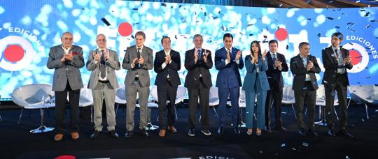 FIT 2026 cerró su primera jornada con más de 65.000 visitantes y una celebración especial por sus 30 años.