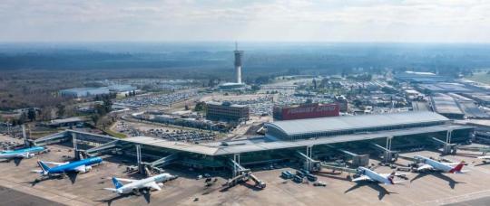 El aeropuerto de Ezeiza restringe sus operaciones durante 18 días por obras. 